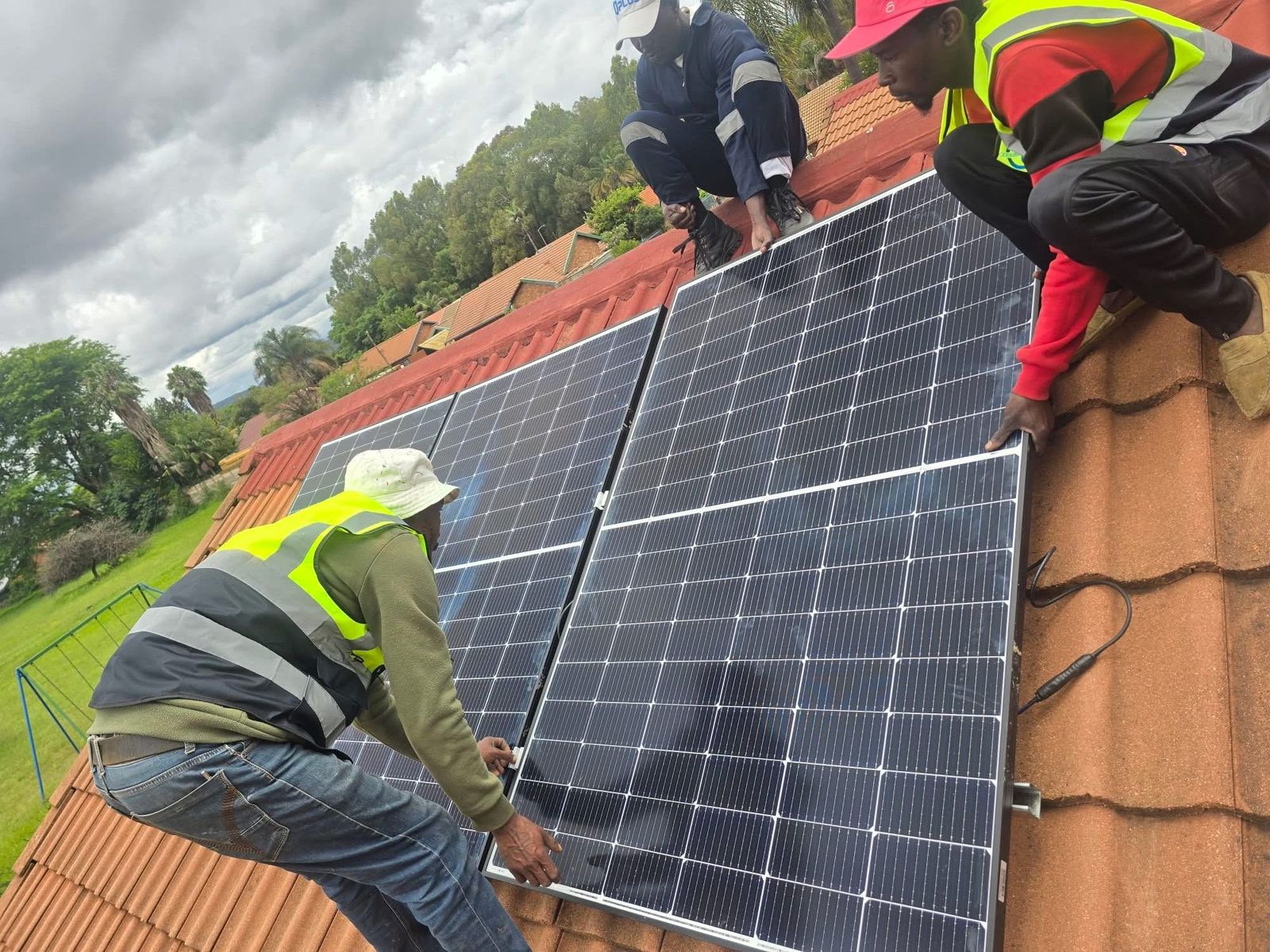 Commercial Solar PV Rooftop Installation